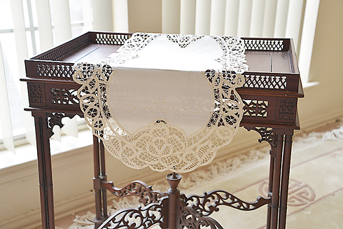Oval Battenburg Lace Table Runner.16"x45". Mother of Pearl color - Click Image to Close